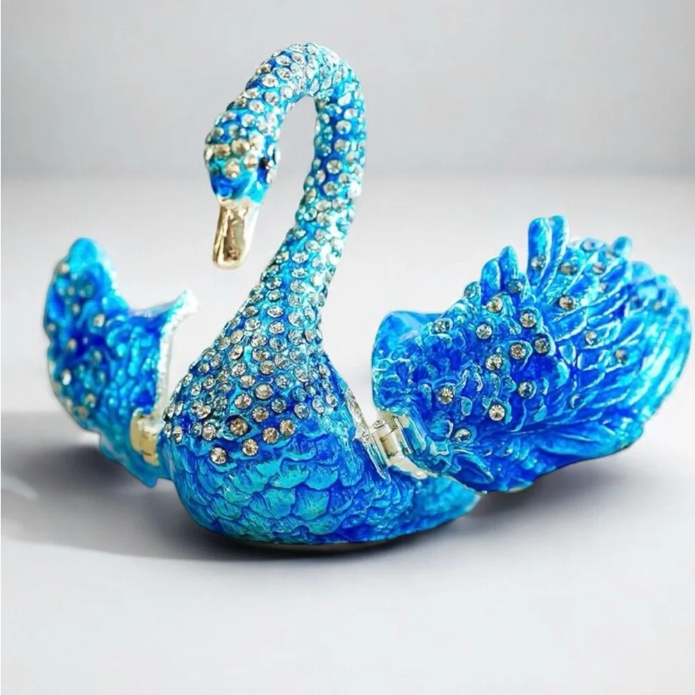 ✨ Blue Crystal Swan Trinket Box – Jeweled Keepsake & Ring Holder, Gift Idea